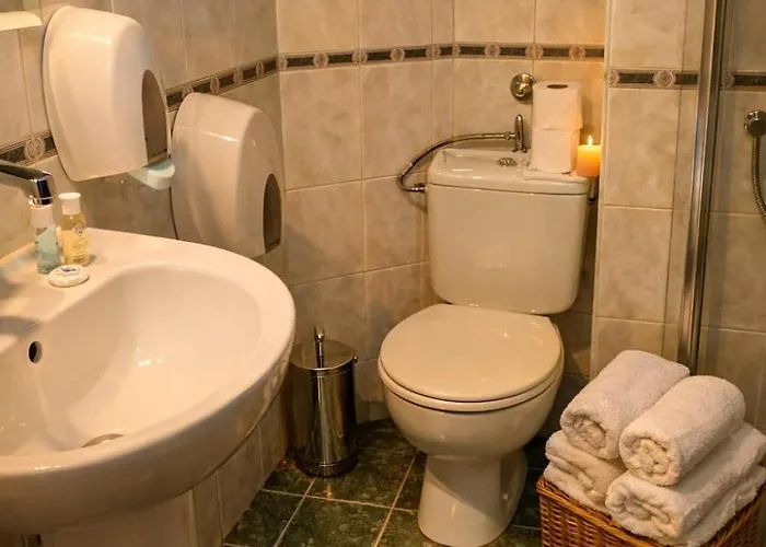 ривърсайд анекс Szálloda 2*